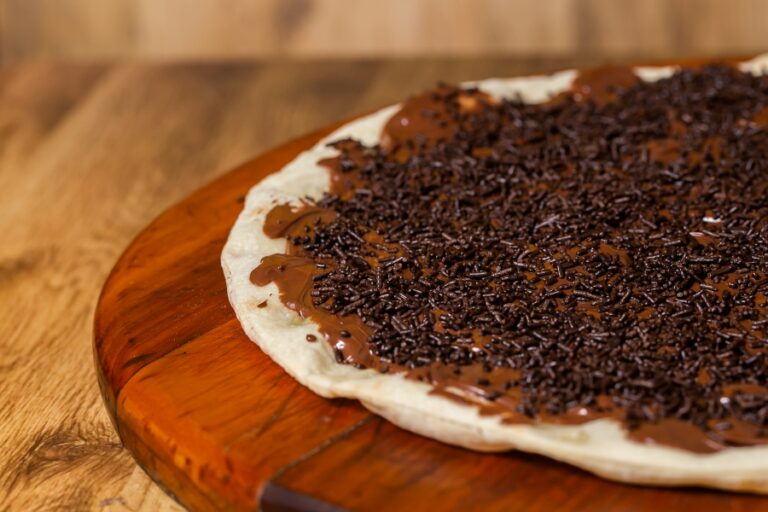 Pizza De Brigadeiro Sobremesa Irresist Vel E F Cil De Fazer