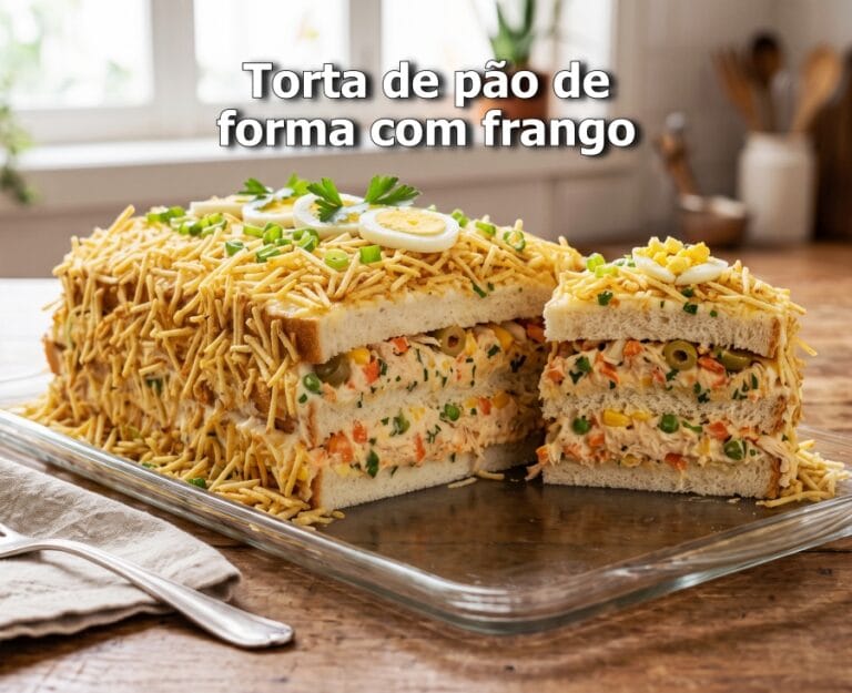 torta de pão de forma com frango