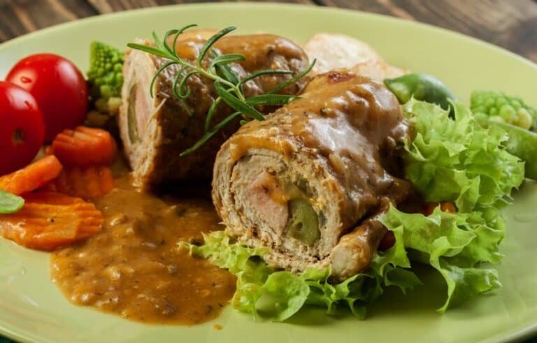 Receita de rocambole de carne moída