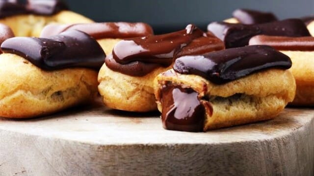 Éclair Recheada é uma receita simples, tão simples e chique