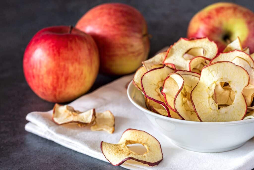 Receita de Chips de maçã na airfryer