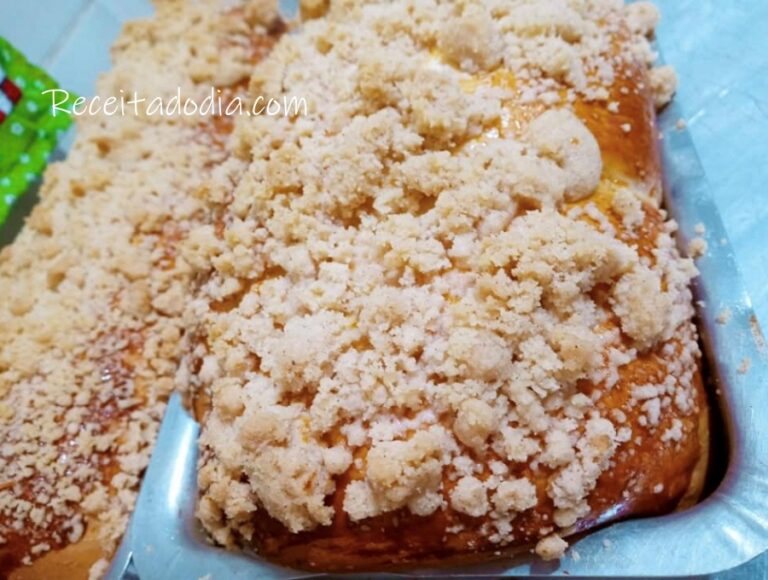 cuca de maçã com farofa