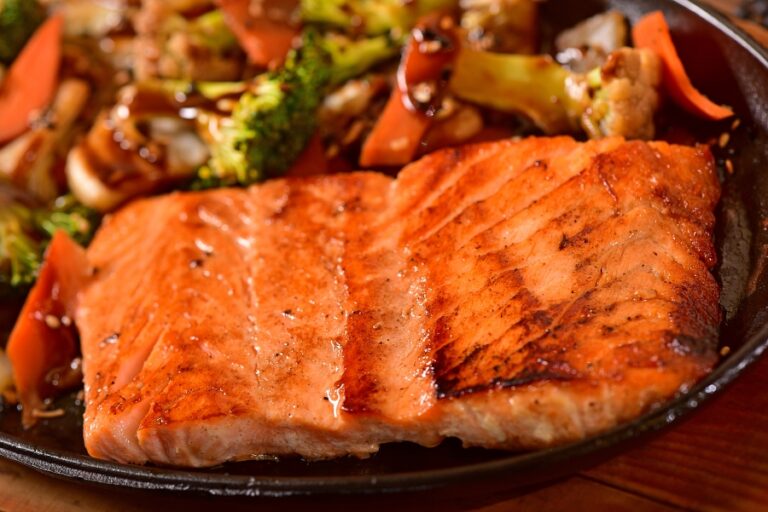 Salmão ao Molho de Laranja