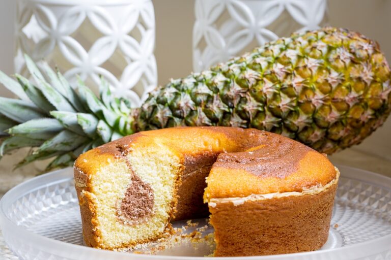 Receita de bolo mesclado de abacaxi