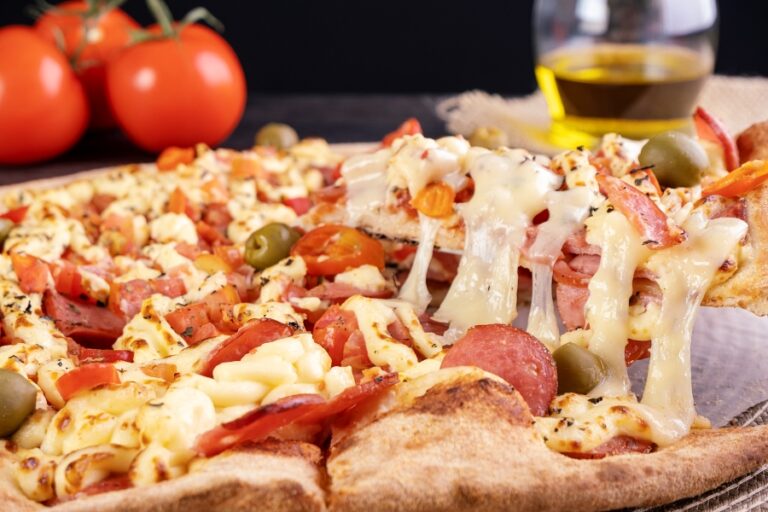 Pizza de Calabresa