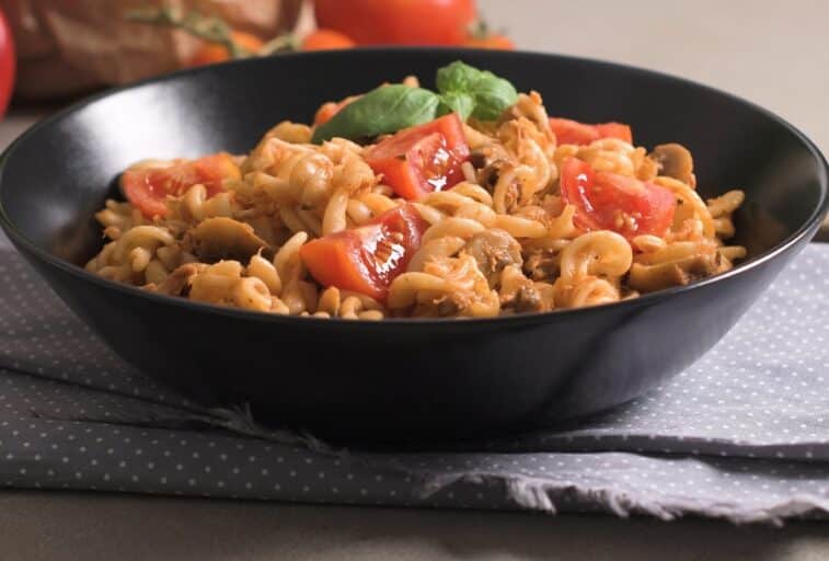Receita de macarrão com atum