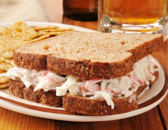 Receita de Sanduíche de salada kani